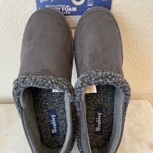 Men's  Wembley Gray Moccasin Slippers With Sherpa Size XXL 13-14